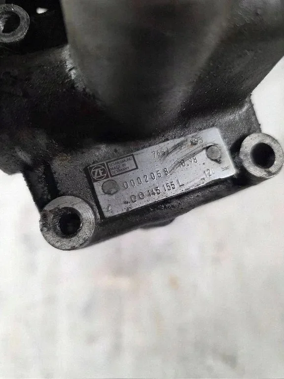 Audi 4D0145155L Hydraulisk Servopump image 4
