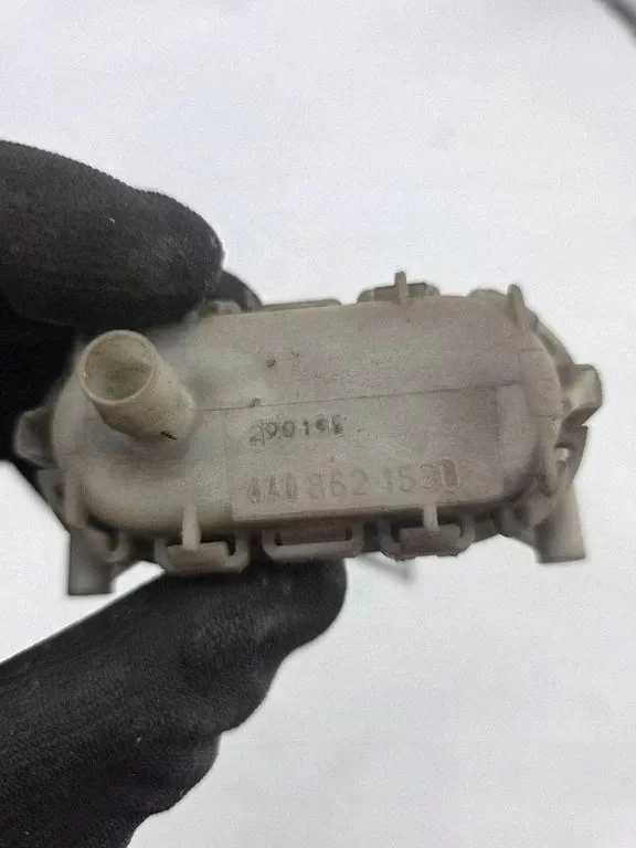 Pompa vacuum centralizzato Audi A6 C4 image 3