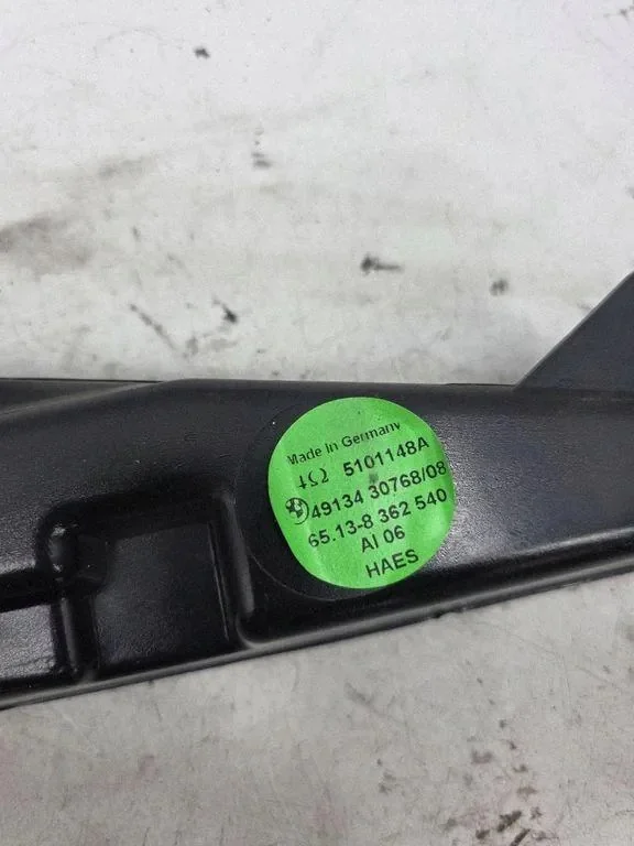 BMW 5 E39 Front Left Door Speaker image 4