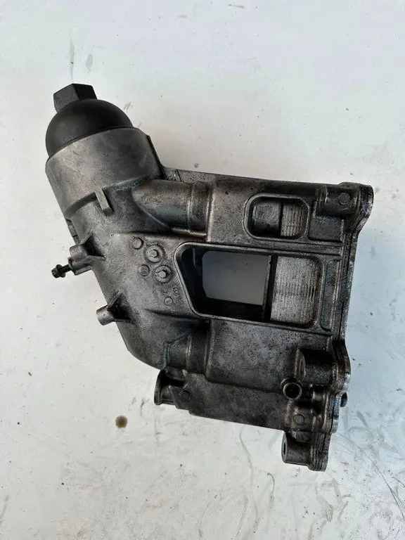Supporto filtro olio BMW 3 E90 70310369 image 5