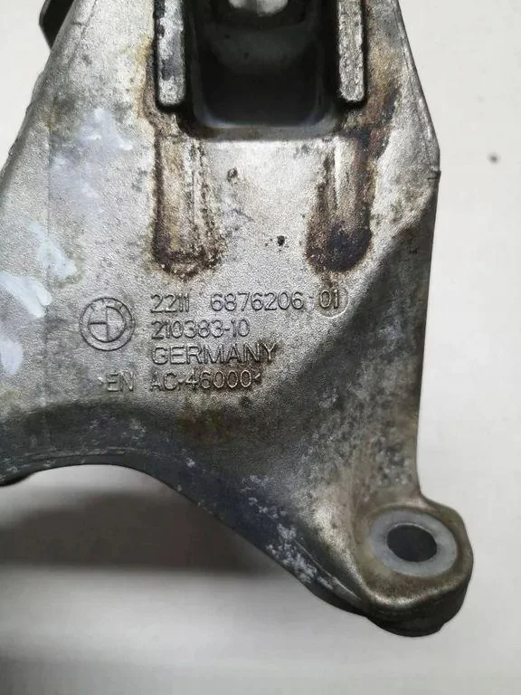 Moottorin tukijalka BMW 3 (G20, G28) 6876206