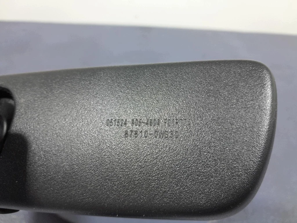 Toyota Corolla E21 Interior Mirror Used image 5