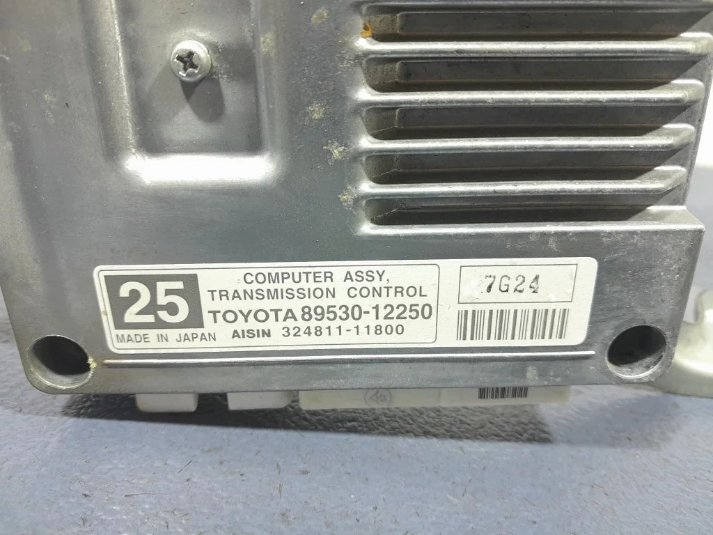 Styrdon Växellåda Toyota Auris 1.6 89530-12250