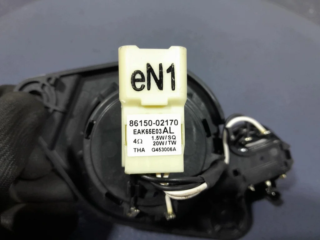 Luidspreker Toyota Corolla E21 Gebruikt image 3