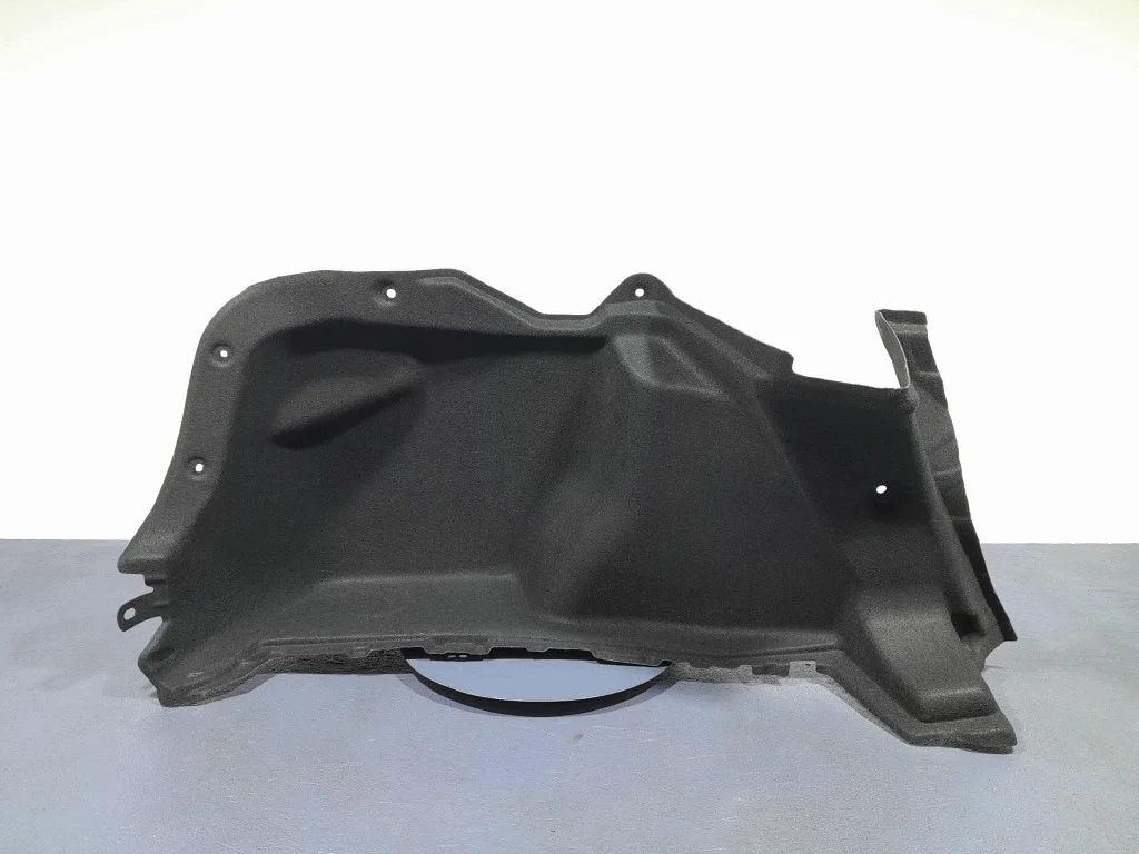 Toyota Corolla E21 bagagerumsmatta vänster
