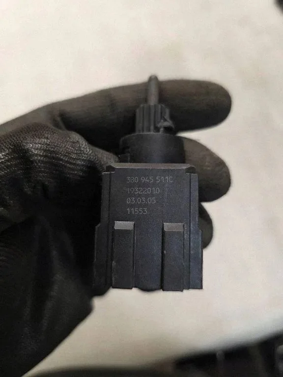 Sensor Pedal Freio Audi A4 B7 19322010 image 3