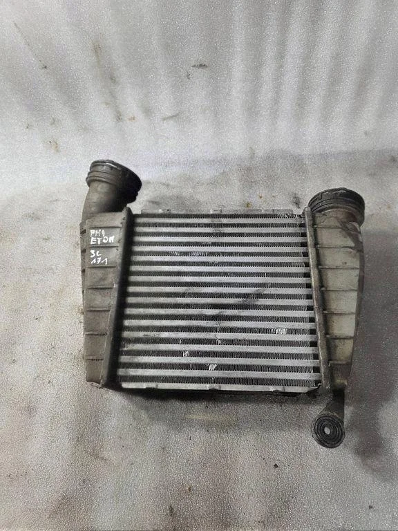 Intercooler Ladeluftkühler VW Phaeton 3.0 TDI 880537B