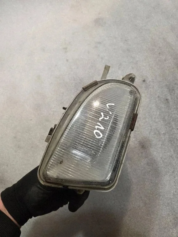 Mercedes E-Class W210 Left Front Headlight Used image 3