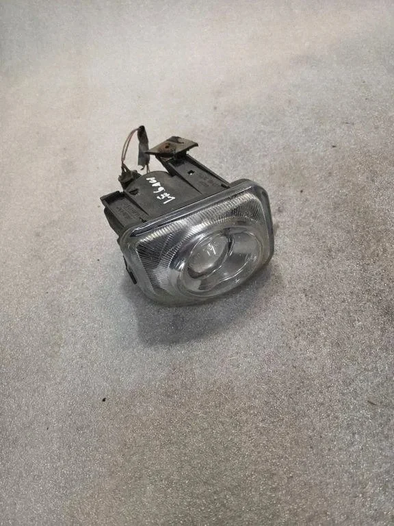 Phare antibrouillard Subaru Legacy 11420751