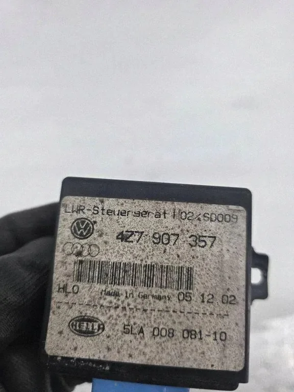 Módulo de Luz Skoda Superb 4Z7907357 Usado image 3