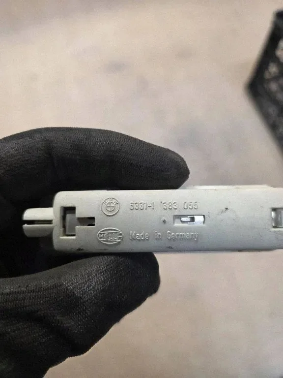 Luz Interior BMW 8 (E31) 63311383055 image 3