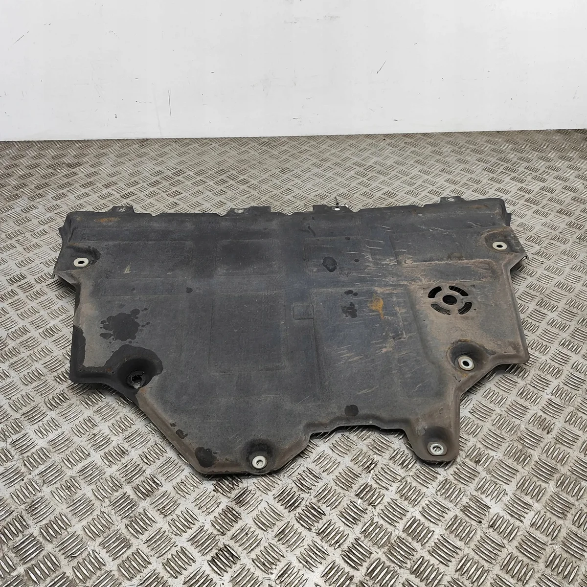 Tapa de motor SsangYong Korando 2498039110 image 5