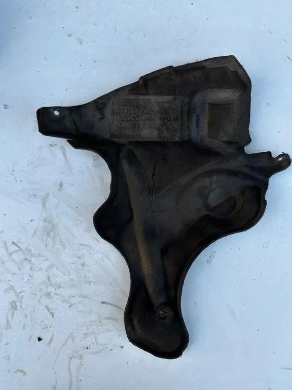BMW X6 E71 Motorutrymmesdel 8515769