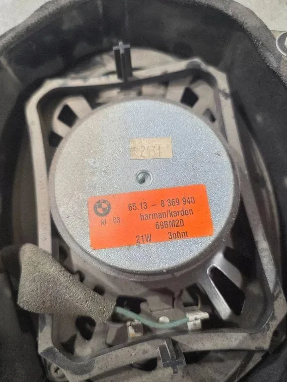 Subwoofer BMW 3 E46 2002 Usado 8369940 image 3