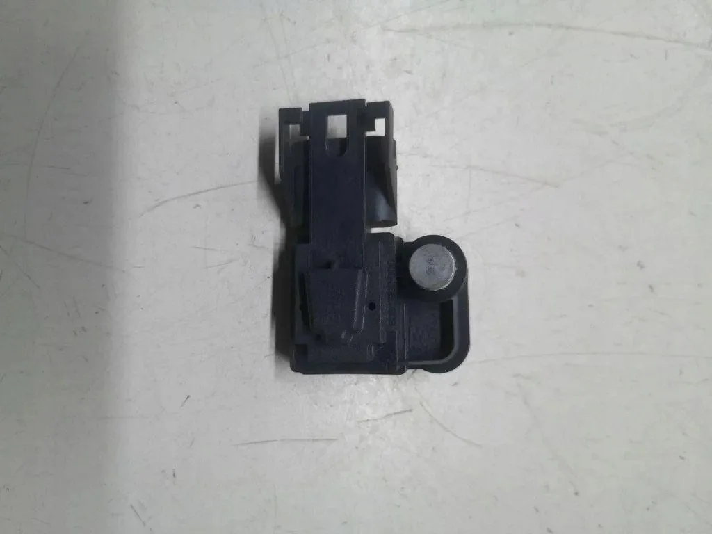 BMW 7 F01 F02 F03 F04 Airbag Stoßsensor links image 4