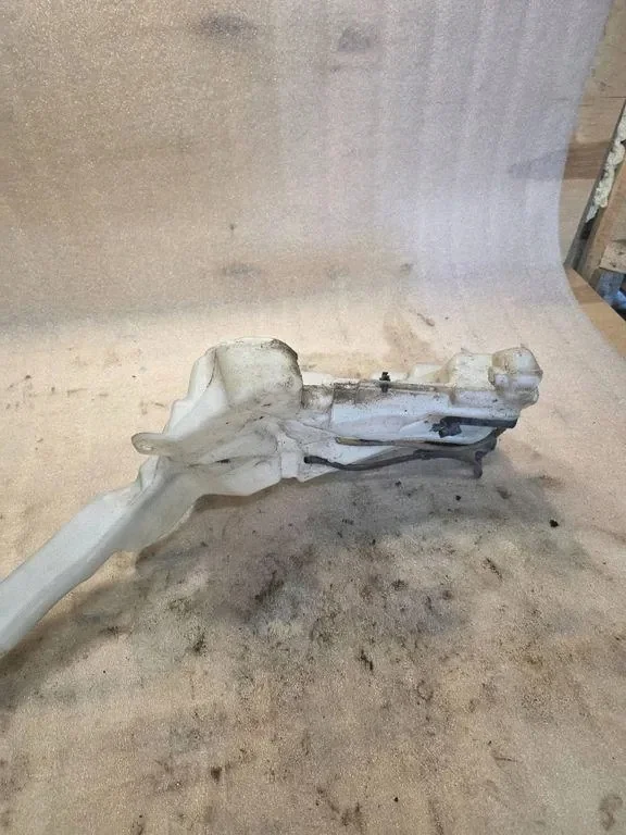 Depósito Limpiaparabrisas Toyota RAV 4 II OEM 060851045 image 3