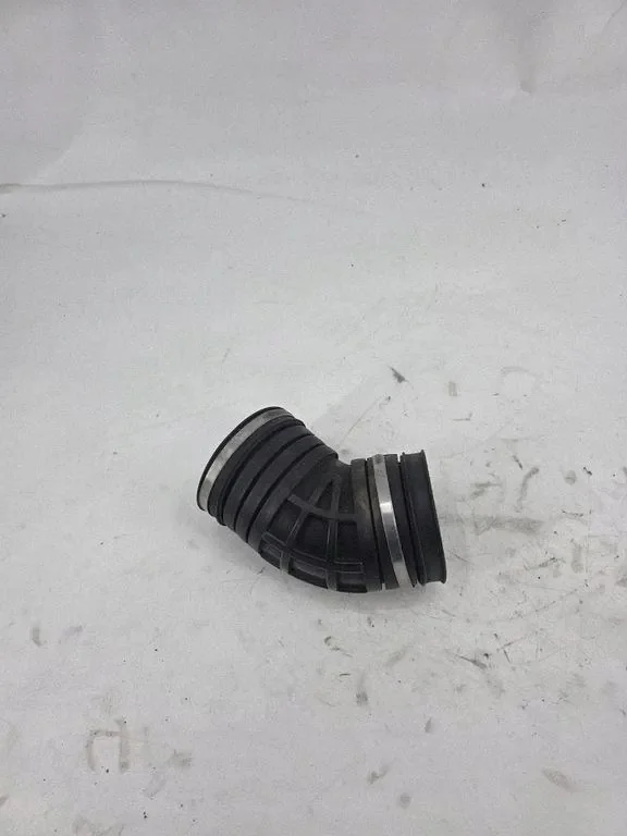 Durite intercooler Audi A8 D2 3.3L TDI 057129627A