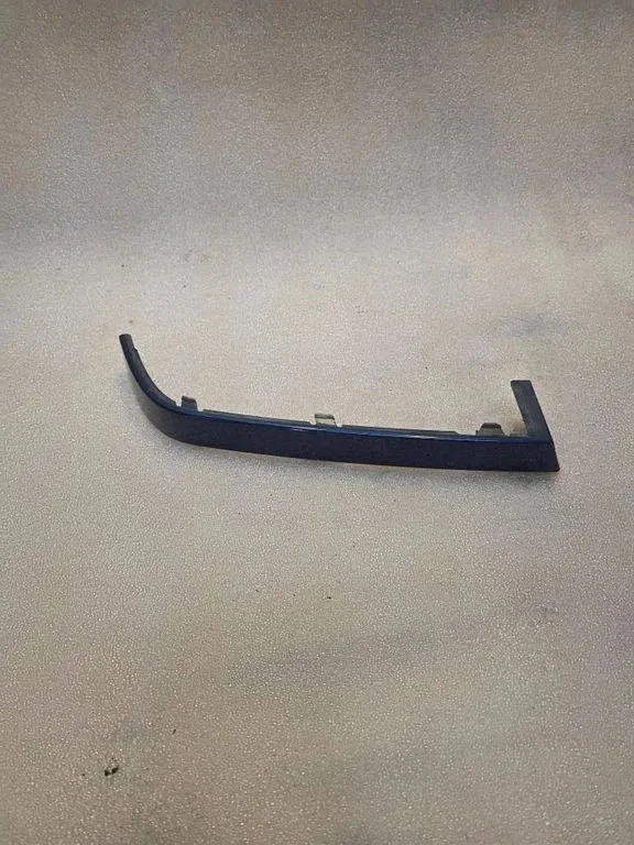 Lijst onder lamp links achter BMW E46 Compact