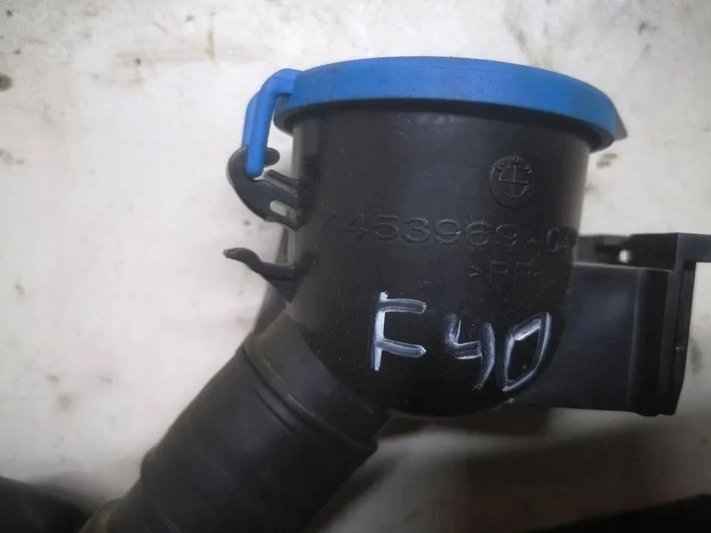 Washer Fluid Reservoir BMW 1 F40 1.5 D