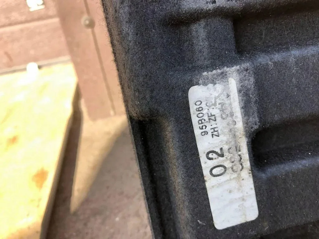 Mazda 6 2007 Tapis de coffre 95B060 image 3