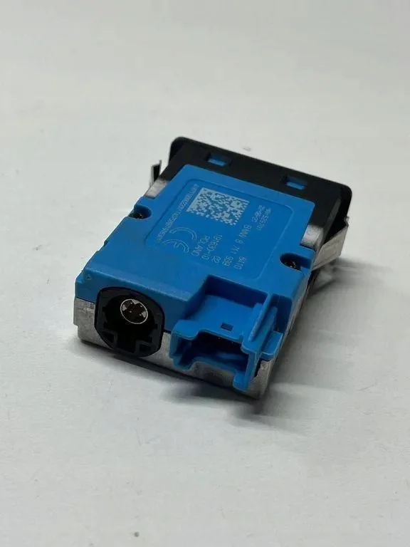 USB BMW 3 (G20, G28) 19163010 Käytetty