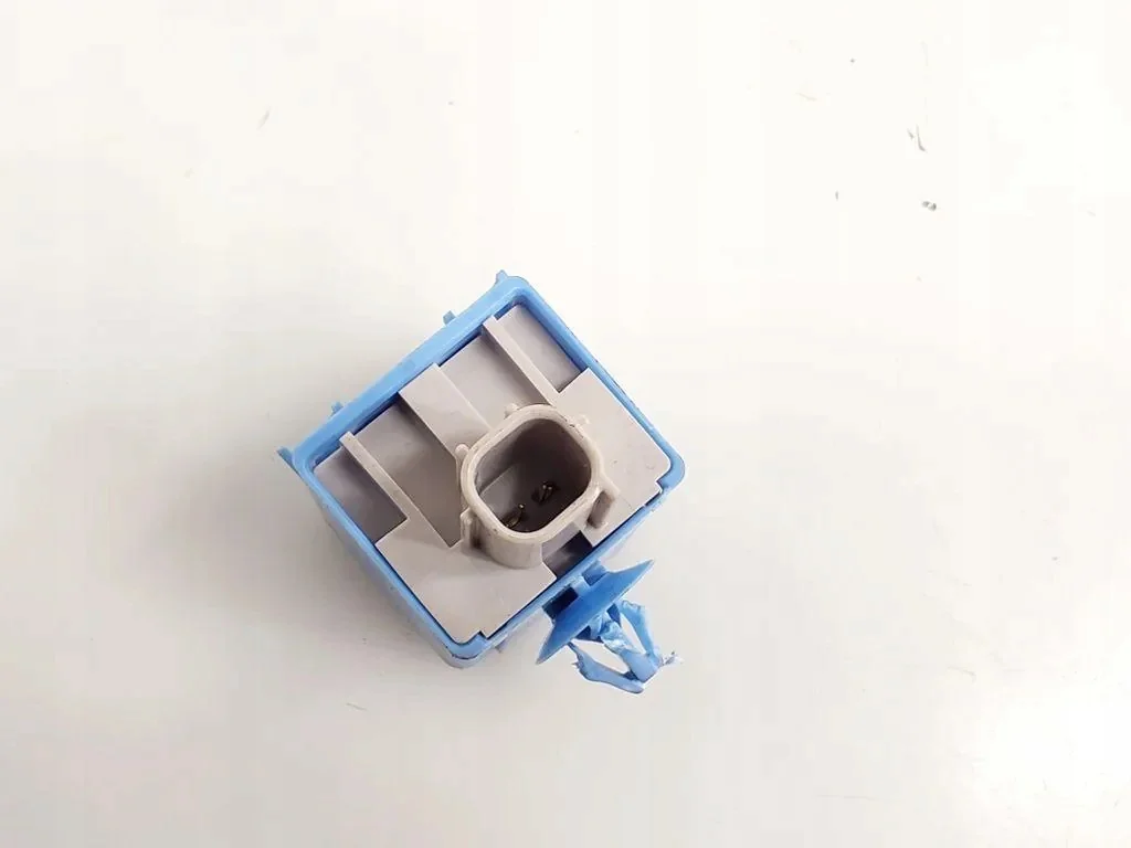 Rele LEXUS CT (ZWA10_) 8974730040 Käytetty