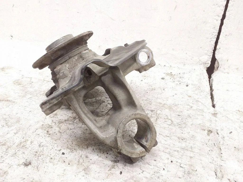 Mercedes W177 W247 Framh. höger nav image 3