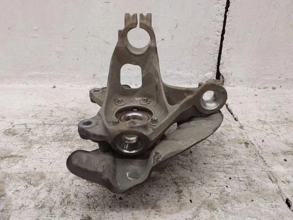 Mercedes W177 W247 Framh. höger nav image 6
