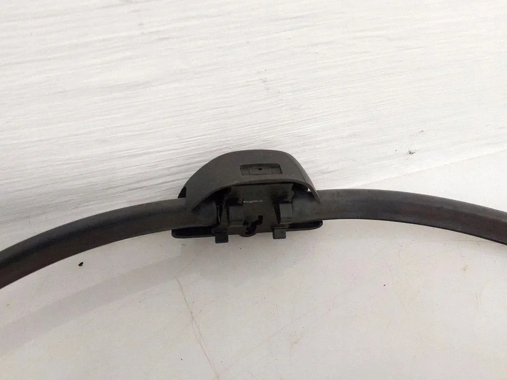 BMW X2 (U10) Windshield Washer Nozzle 5B5BC93 image 4