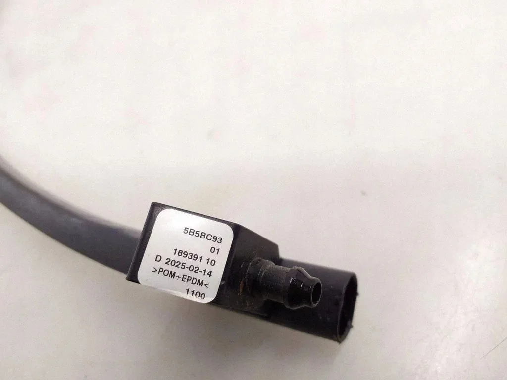 BMW X2 (U10) Windshield Washer Nozzle 5B5BC93 image 7