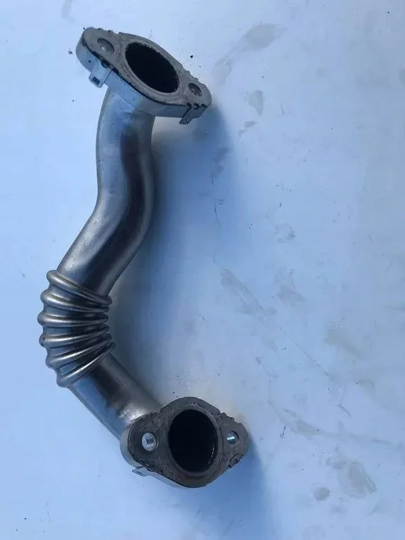 Tubo EGR Volkswagen OE 03L131521AK Usado
