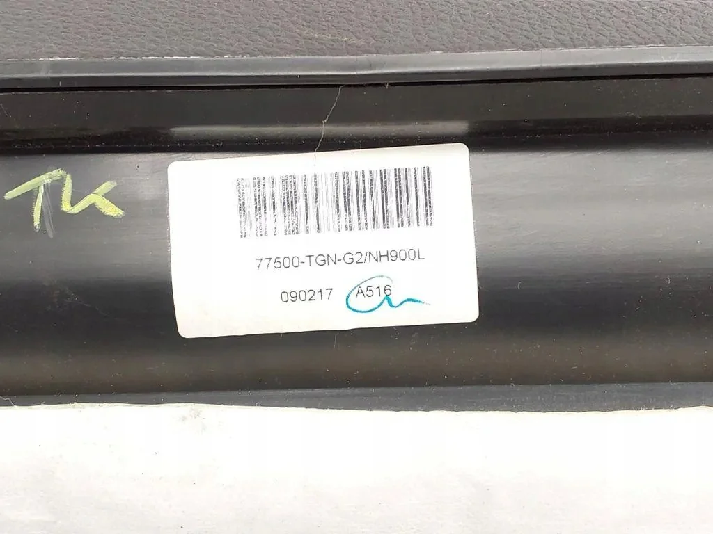Honda Civic X Schowek 77500TGNG2 Usado image 5