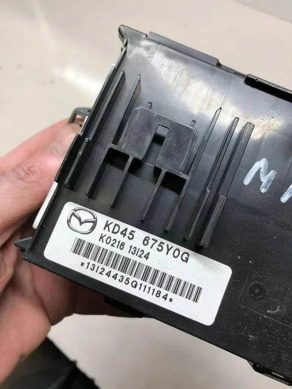 Module confort Mazda 6 KD45675YOG image 3