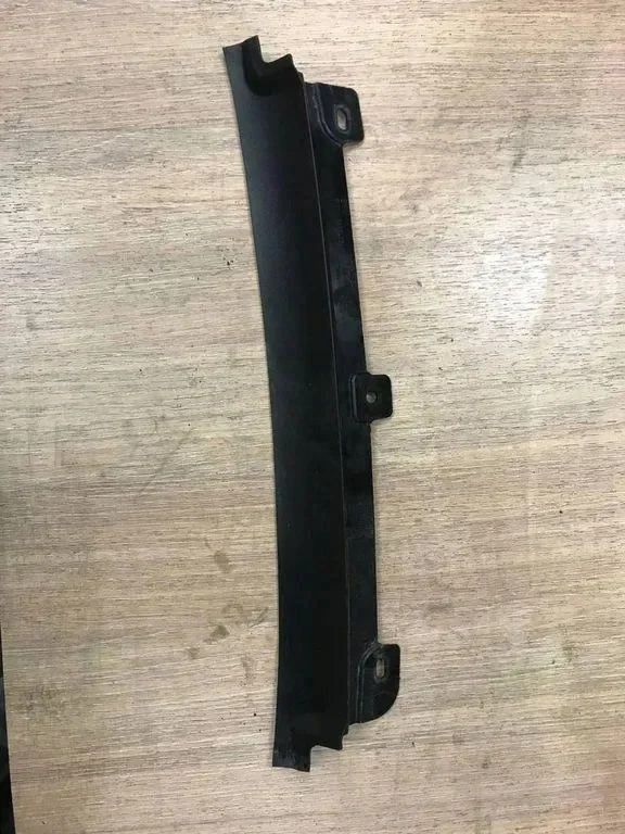 Plástico limpiaparabrisas BMW X1 E84 Usado