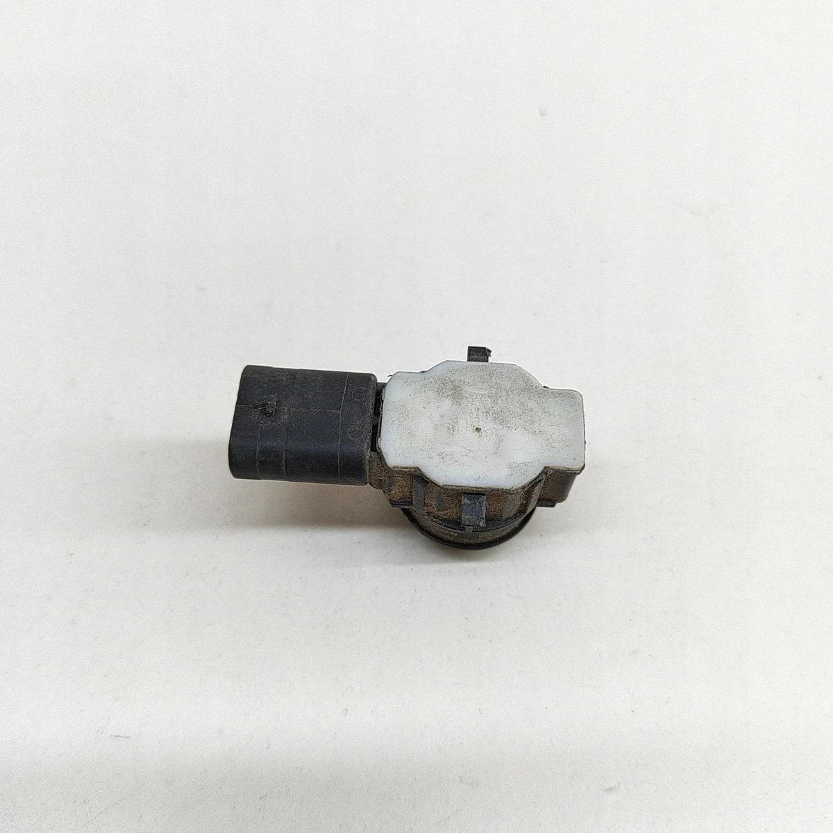 Tesla Model X 2016 Rear PDC Parking Sensor image 3
