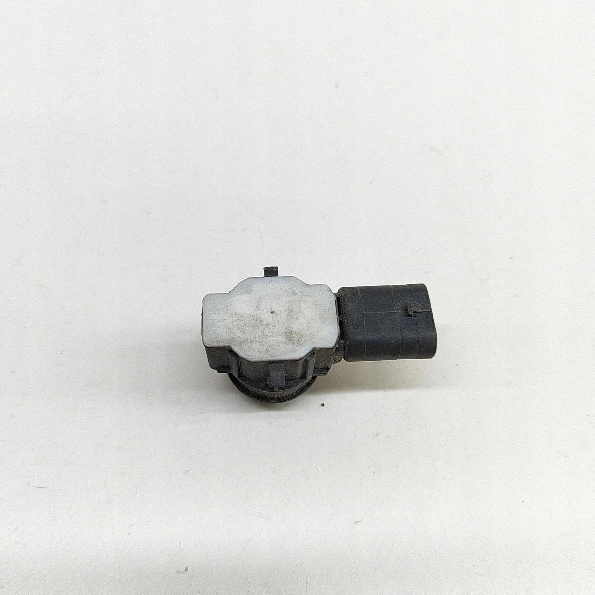 Tesla Model X 2016 Rear PDC Parking Sensor image 4