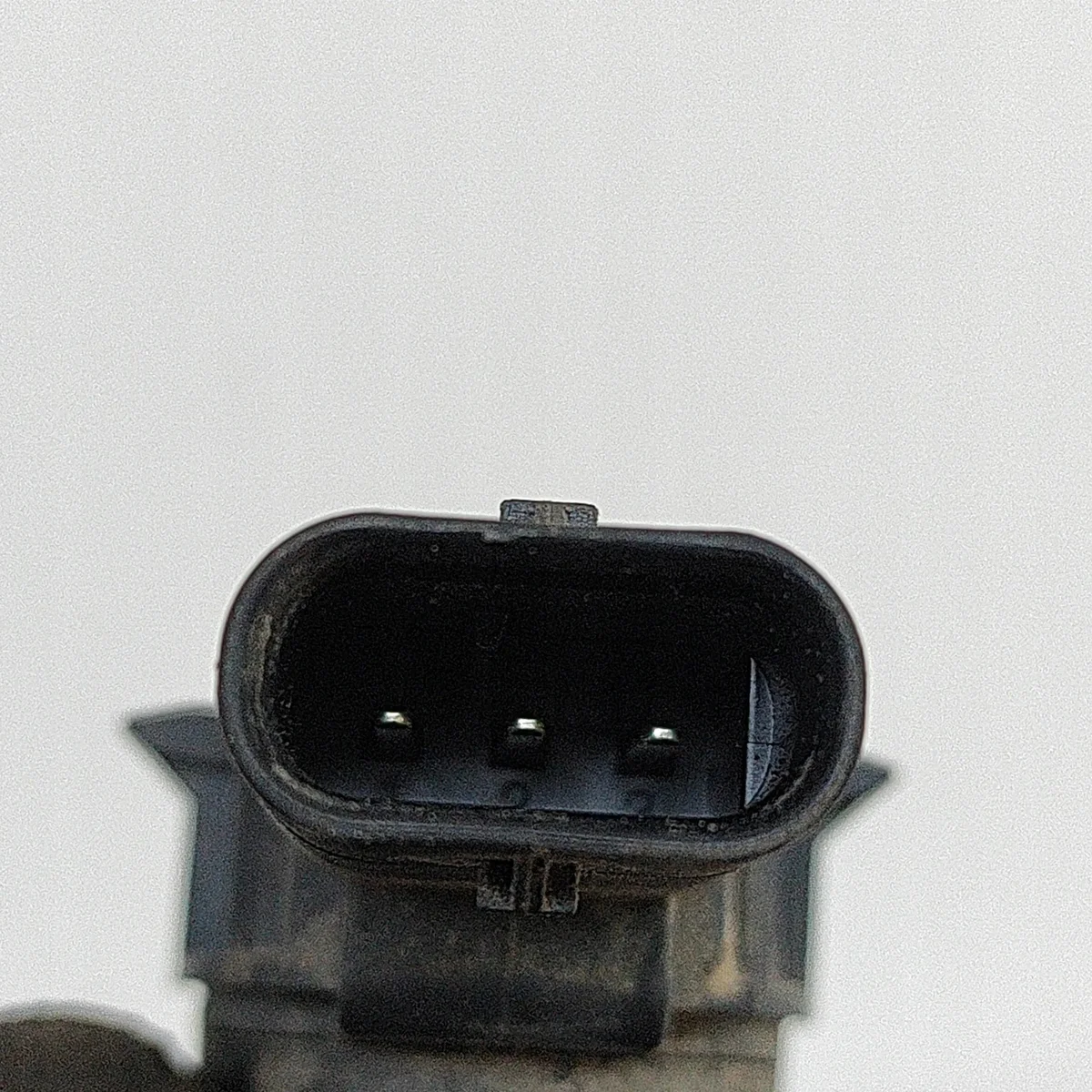 Tesla Model X 2016 Rear PDC Parking Sensor image 5