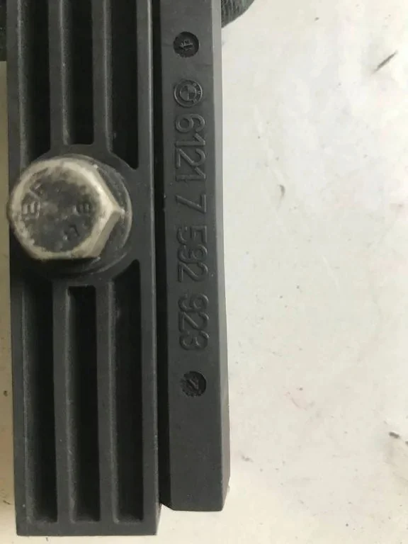 BMW 5 F10 F11 Battery Mount 7592923