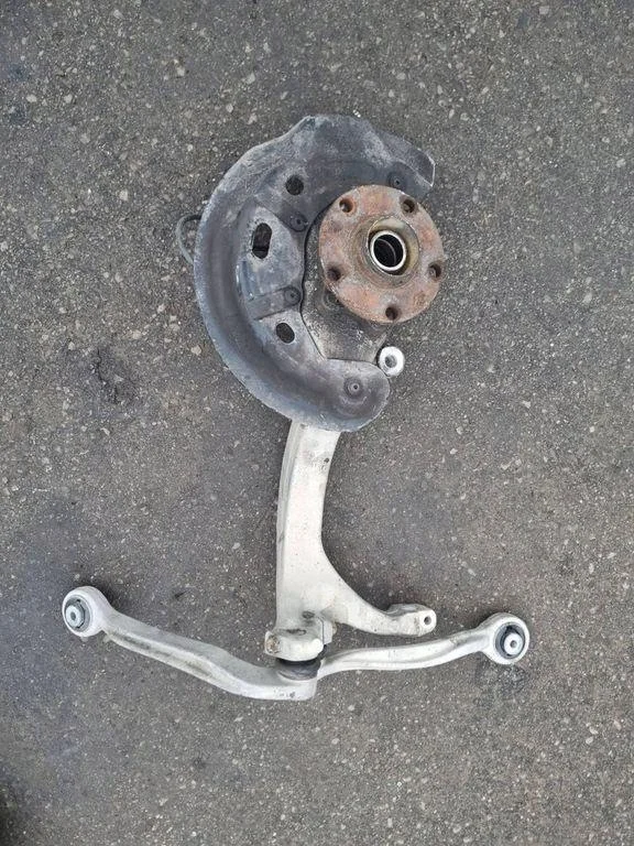 Audi A8 S8 D3 4E 2006 Radnabe vorne 4E0258L