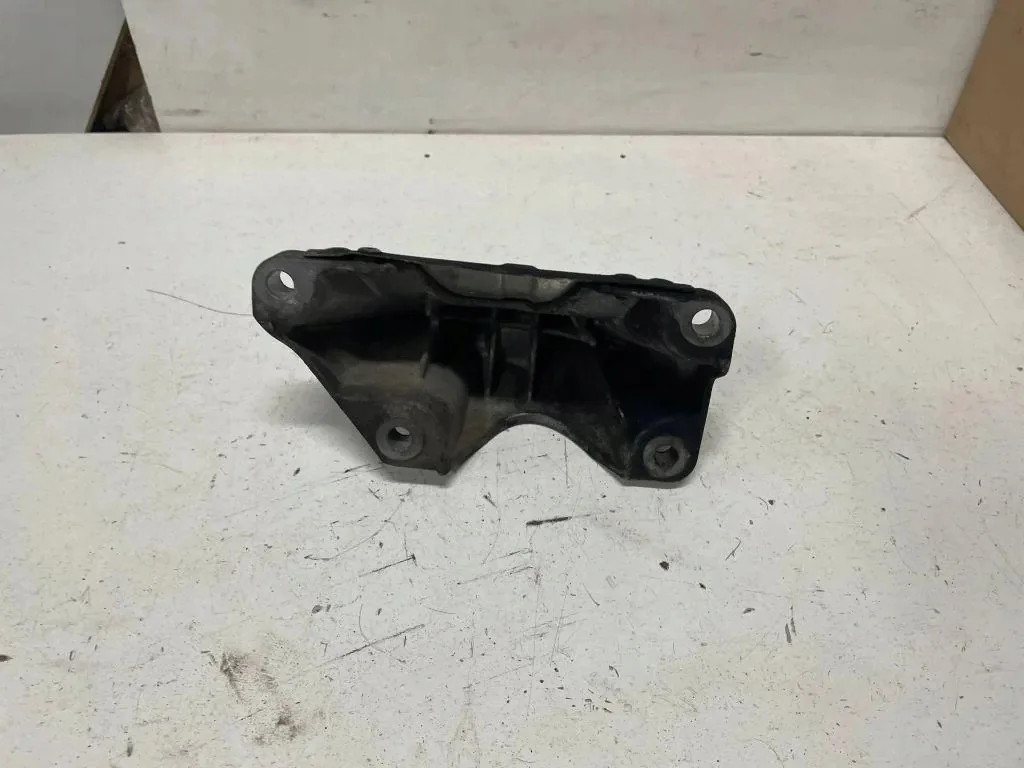 Supporto motore BMW 5 E61 8777628 Diesel image 5