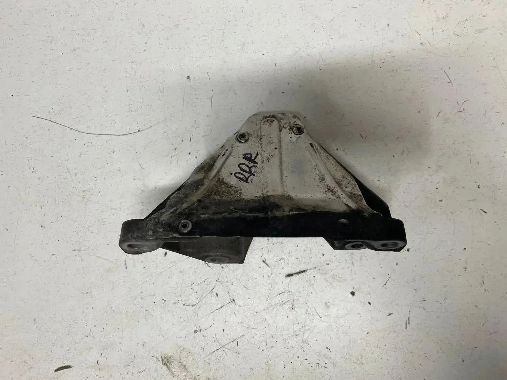 Supporto motore BMW 5 E61 8777628 Diesel image 6
