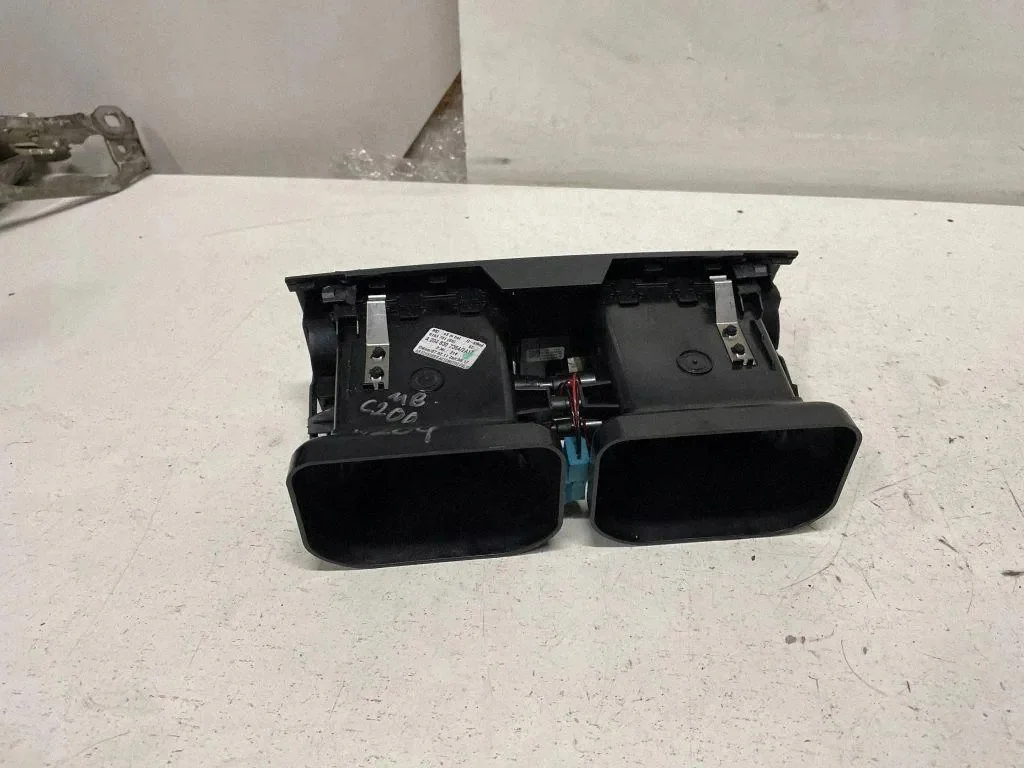 Entrada de Ar Console Mercedes C W204 A2048307354 image 7