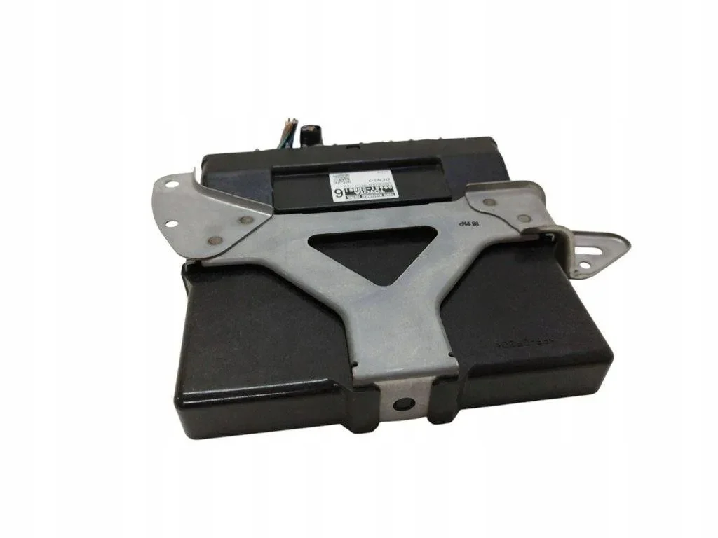 Module confort Toyota Yaris 896810D051 image 6