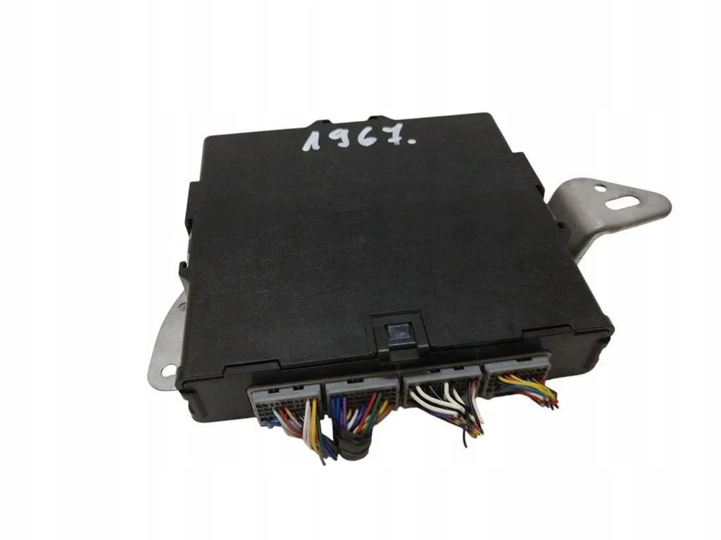 Module confort Toyota Yaris 896810D051 image 7