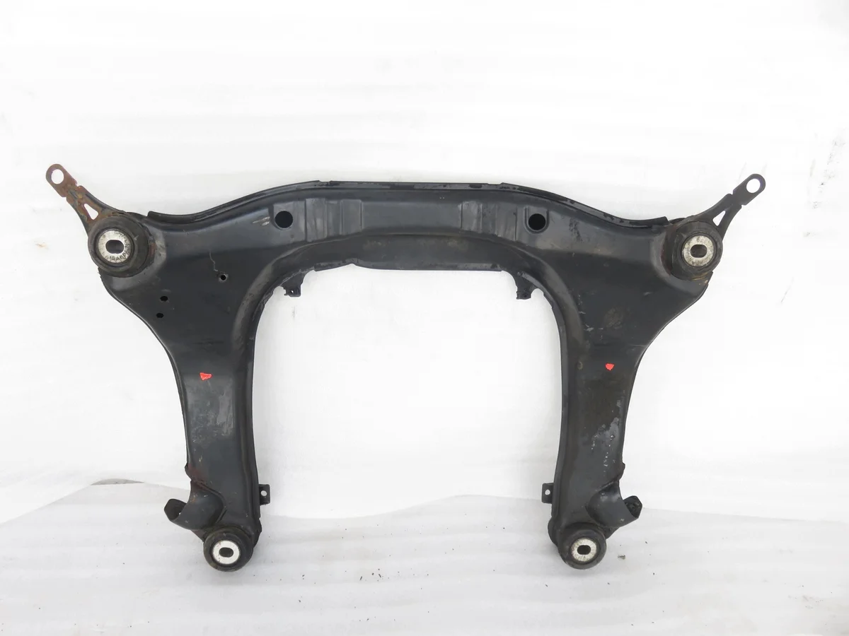 Audi A4 B6 1.9 TDI Achsträger vorne