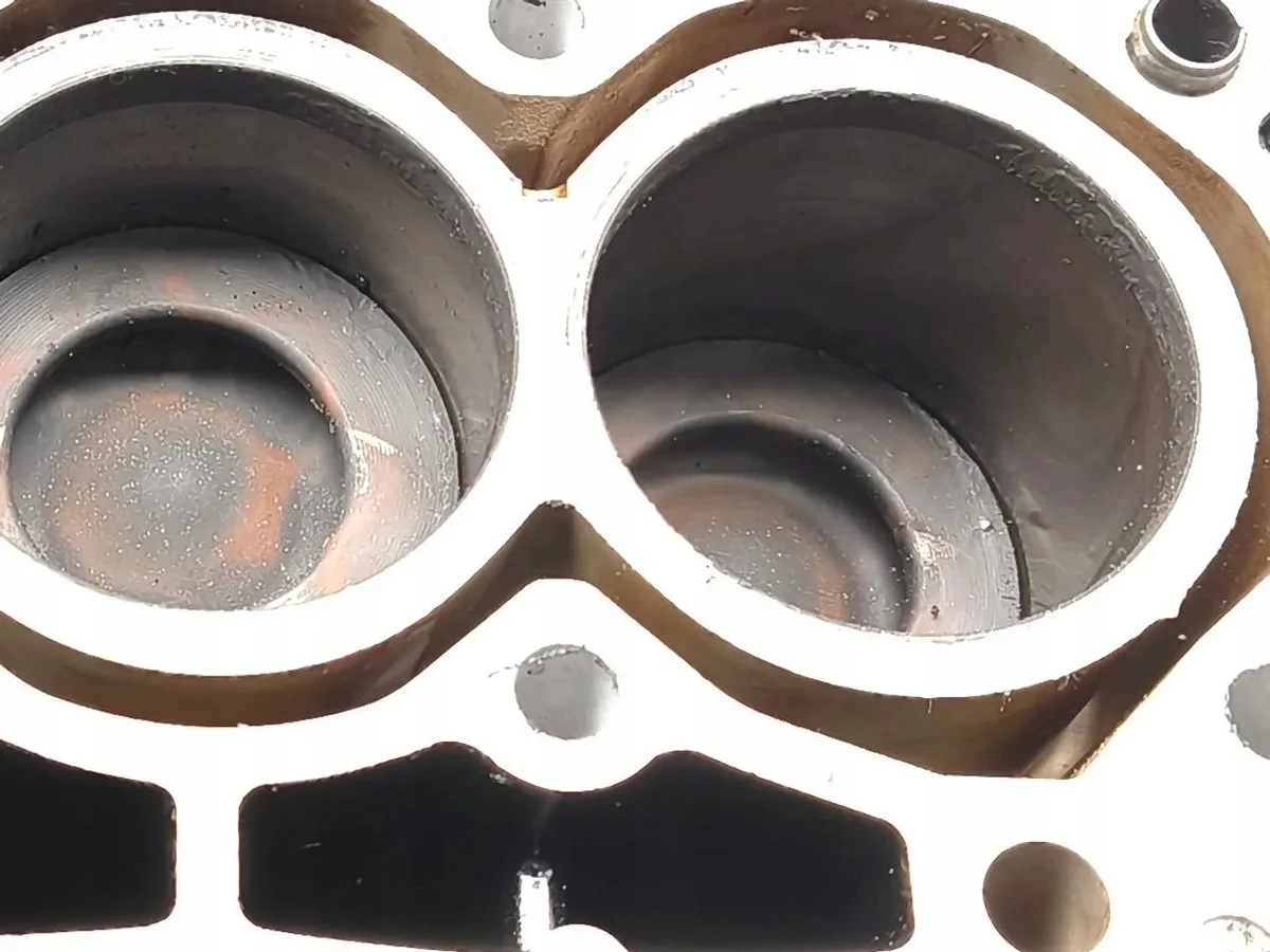 Peugeot 207 SW Motorblock 9H06 gebraucht image 6