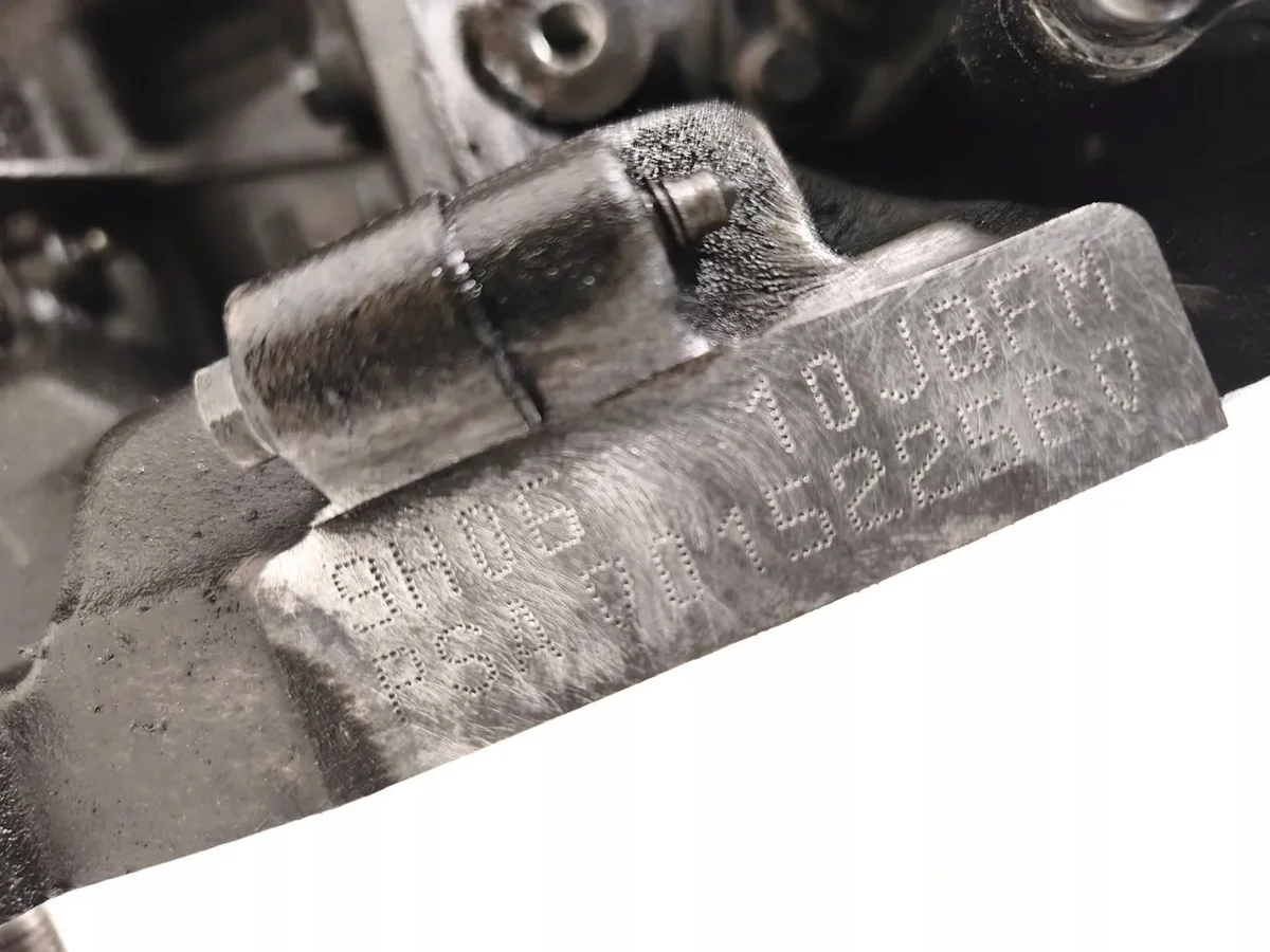 Peugeot 207 SW Motorblock 9H06 gebraucht image 9