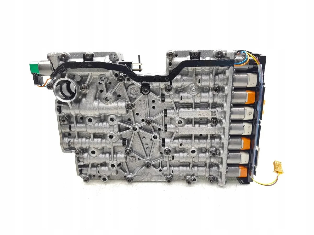 Jaguar XE 2.0 D Transmission Control Module image 5