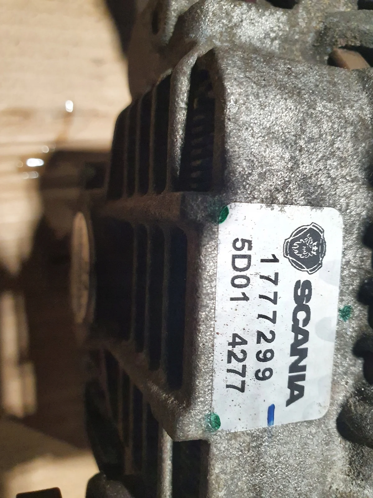 Laturi SCANIA R 420 euro 5 Käytetty