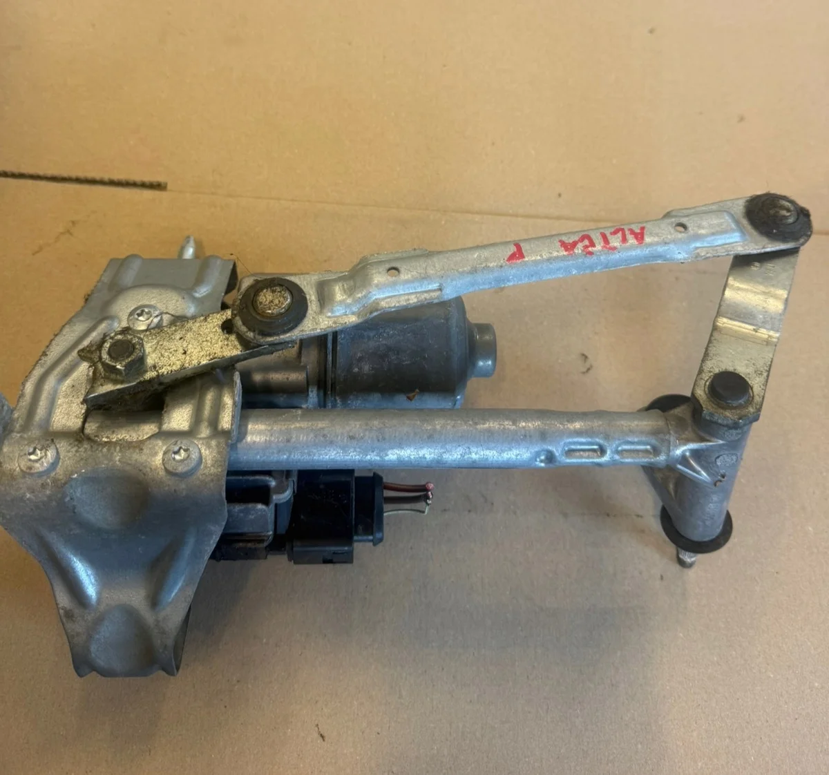 Scheibenwischermotor SEAT ALTEA XL vorne rechts image 4